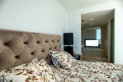 6516f745369e14b68289af514831f3a1 - 18