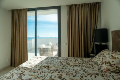 6516f745369e14b68289af514831f3a1 - 19