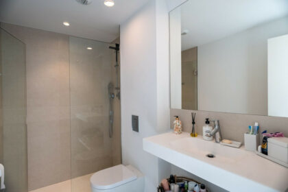 6516f745369e14b68289af514831f3a1 - 27