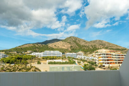 6516f745369e14b68289af514831f3a1 - 30