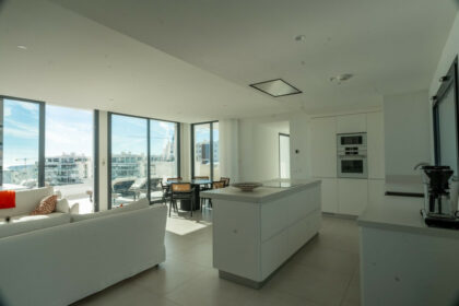 6516f745369e14b68289af514831f3a1 - 31