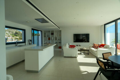 6516f745369e14b68289af514831f3a1 - 34