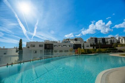 6516f745369e14b68289af514831f3a1 - 40