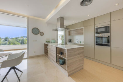 654ac7927dcda0fb5432ac91d5aa17a5 - 3