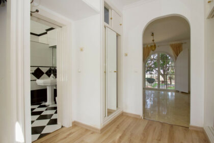 65deb095f83a685237dd5f9afd6c1053 - 23