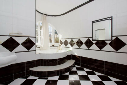 65deb095f83a685237dd5f9afd6c1053 - 24