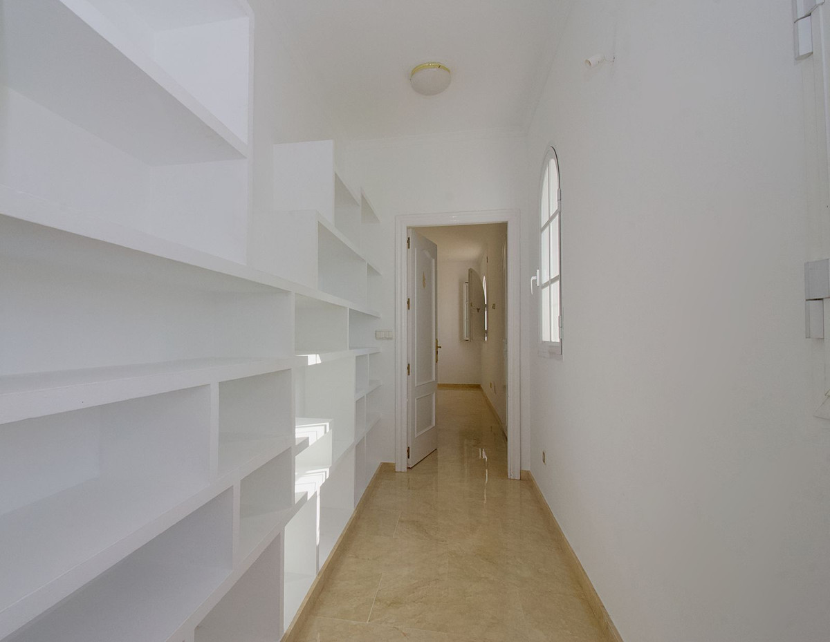 65deb095f83a685237dd5f9afd6c1053 - 40