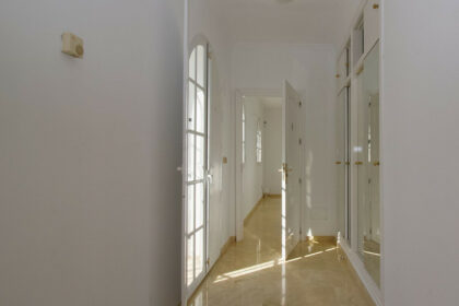 65deb095f83a685237dd5f9afd6c1053 - 44