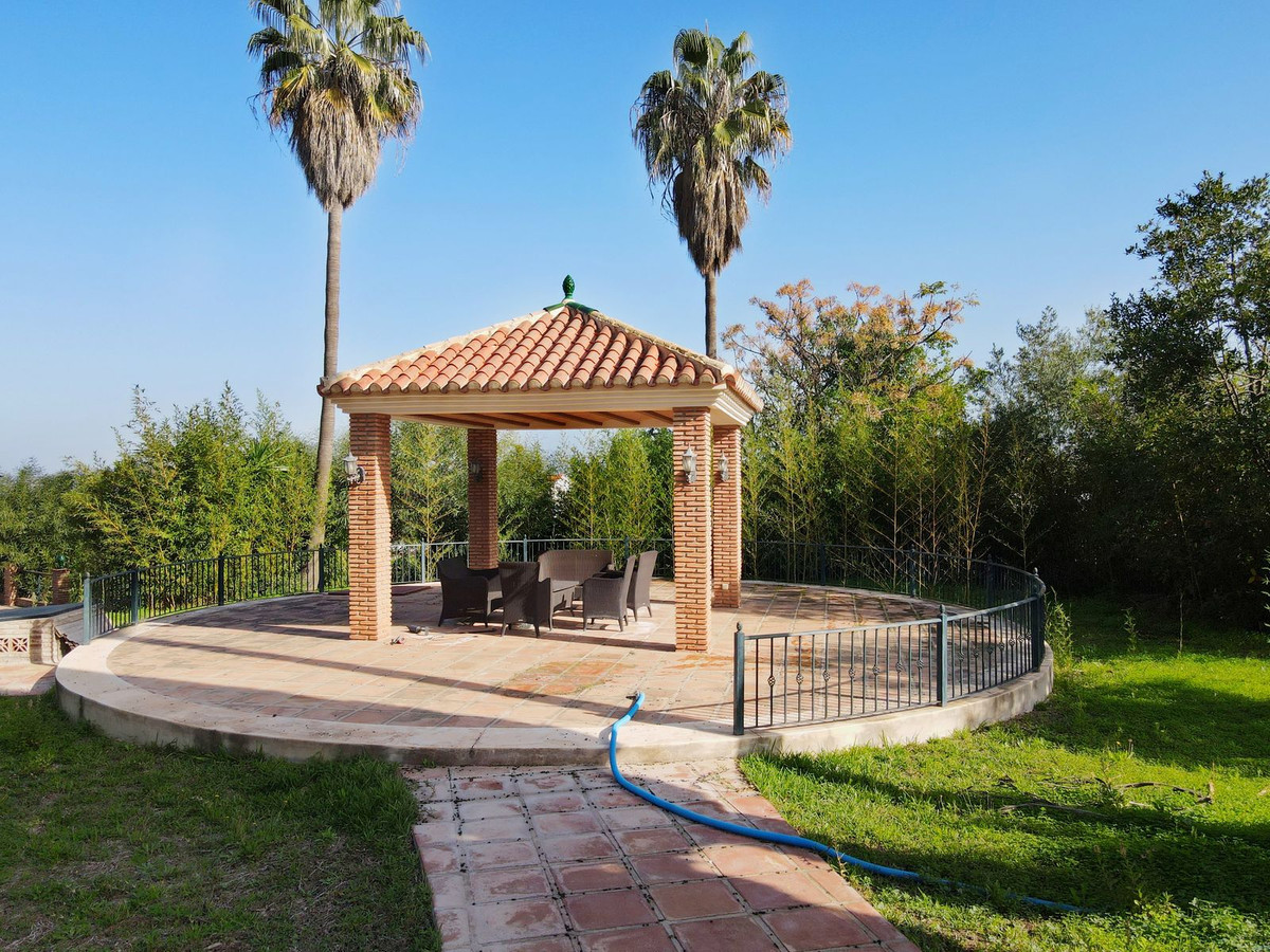 65deb095f83a685237dd5f9afd6c1053 - 9