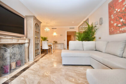 662747b68ffdab41b462955313fb6559 - 1