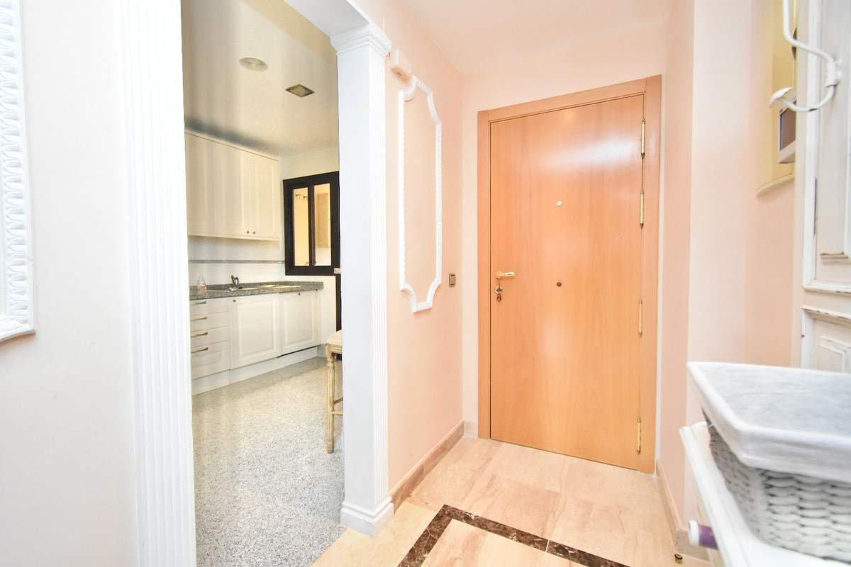 662747b68ffdab41b462955313fb6559 - 17