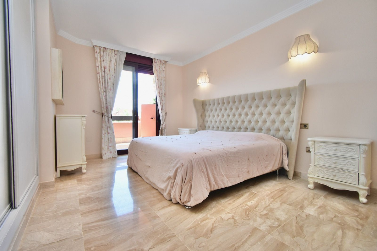 662747b68ffdab41b462955313fb6559 - 9