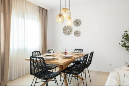 67410b0271d05e4b05bf9eb4270ae526 - 21