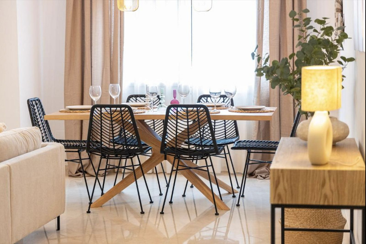 67410b0271d05e4b05bf9eb4270ae526 - 3