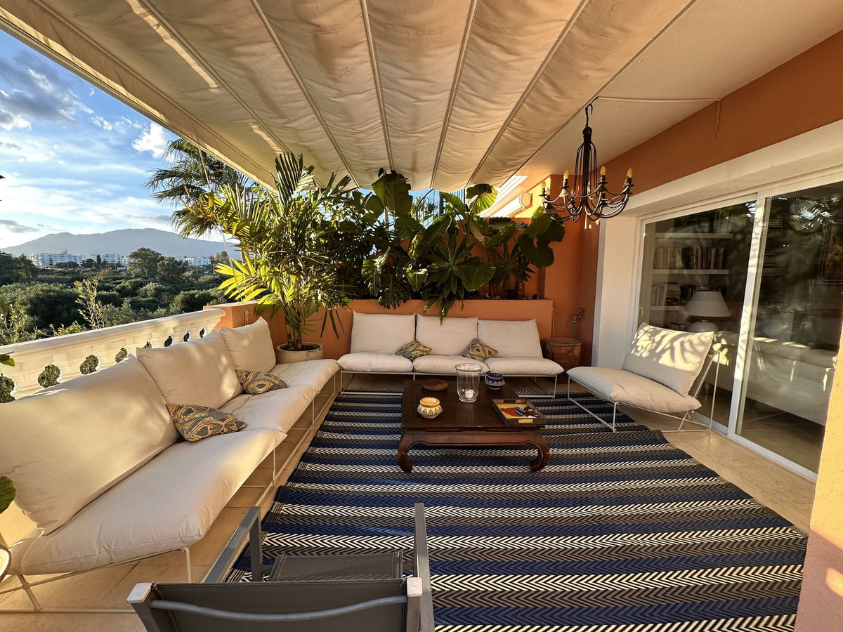 674298f5792f5e1956d2c6999956e5d2 - 11