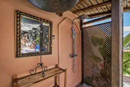 674298f5792f5e1956d2c6999956e5d2 - 17