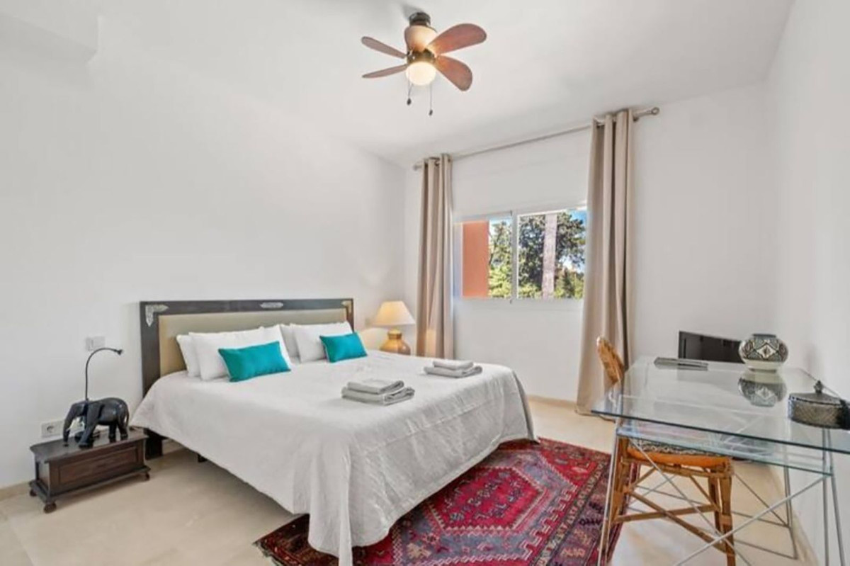 674298f5792f5e1956d2c6999956e5d2 - 23