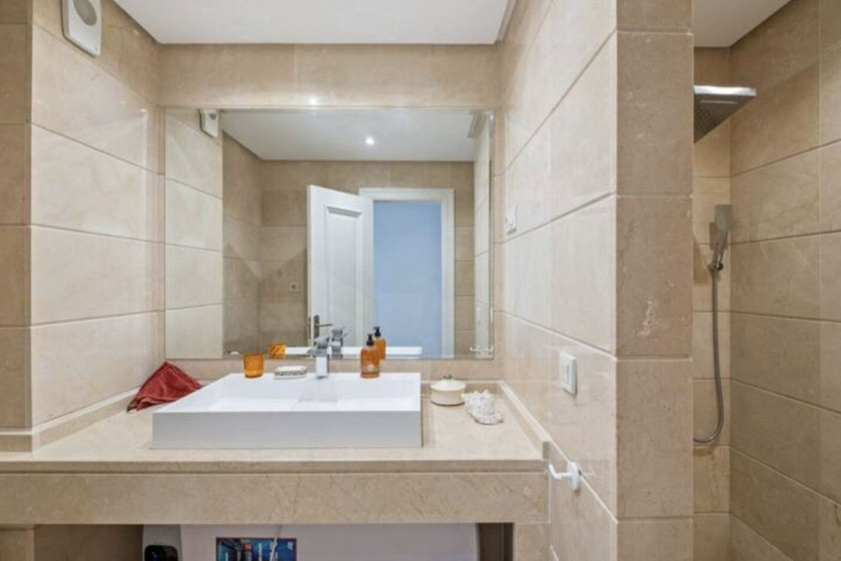 674298f5792f5e1956d2c6999956e5d2 - 27