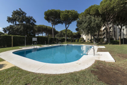 68d6a95fc1b843682d996aa46dc86e62 - 1