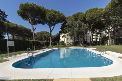 68d6a95fc1b843682d996aa46dc86e62 - 15