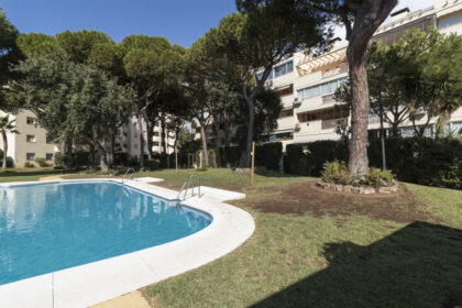 68d6a95fc1b843682d996aa46dc86e62 - 2