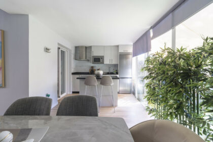 68d6a95fc1b843682d996aa46dc86e62 - 4