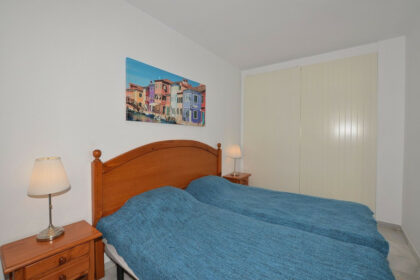 692ba98dead952ef2c2965c51fb88cb9 - 13