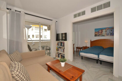 692ba98dead952ef2c2965c51fb88cb9 - 18