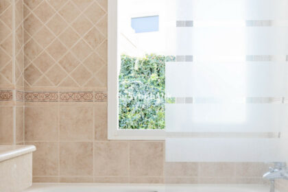 69b0a2e133241b701c1744525f73bf72 - 23