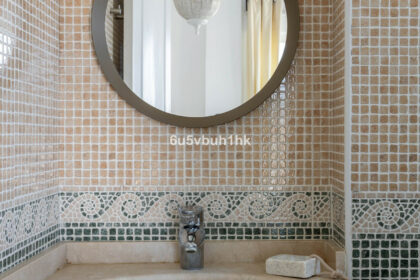 69b0a2e133241b701c1744525f73bf72 - 49