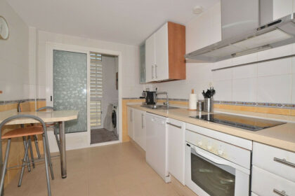 69eda5687c55adfb64c9e01661ffc177 - 16