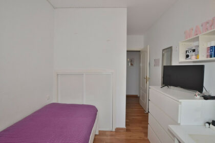 69eda5687c55adfb64c9e01661ffc177 - 25