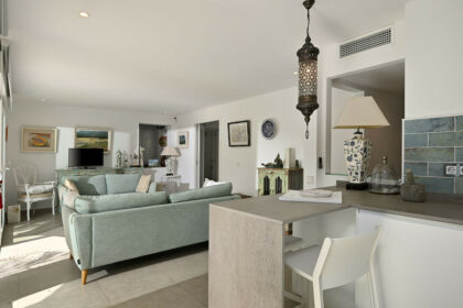 6b75955c51ac94fc58aaf5fd55178152 - 11