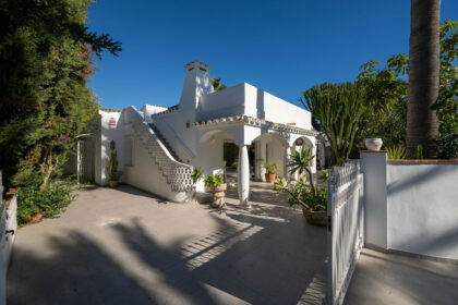 6b75955c51ac94fc58aaf5fd55178152 - 16