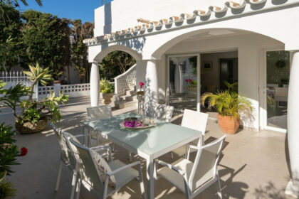 6b75955c51ac94fc58aaf5fd55178152 - 24