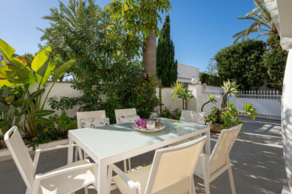 6b75955c51ac94fc58aaf5fd55178152 - 25