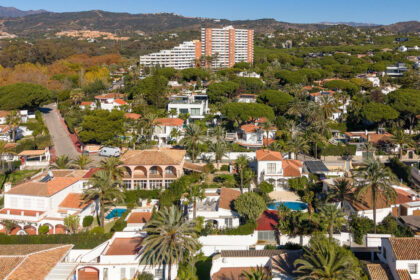 6b75955c51ac94fc58aaf5fd55178152 - 33