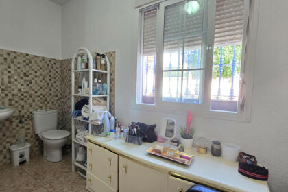 6bde70c7bf42638ce585547e4dcbee53 - 30