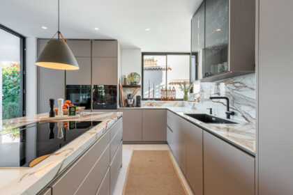 6c897c1583de222c1db17ddf7765b95f - 13