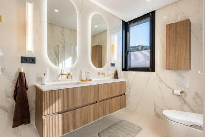 6c897c1583de222c1db17ddf7765b95f - 20