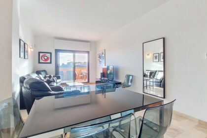 6cf5582a6d3f03258465f21c9f9d7156 - 12