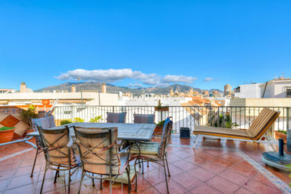 6d4711ec52a2fd8f4da08aaf0f6dc95f - 1