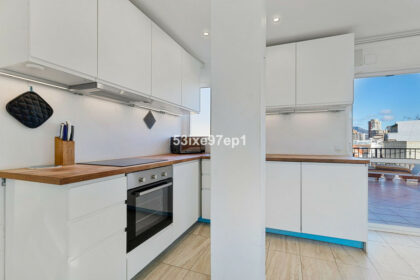 6d4711ec52a2fd8f4da08aaf0f6dc95f - 8