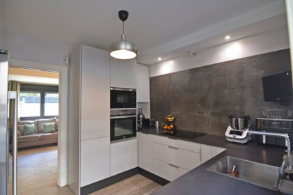 6d6985f8450d60a13405f03d133c25ba - 19