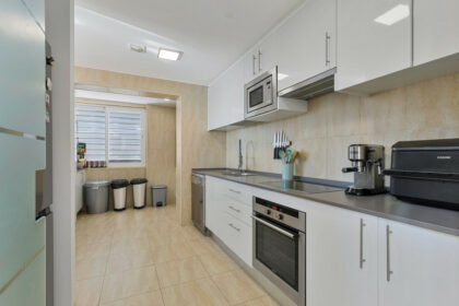 6e33078fa5fa23969c048cab0fb69ea3 - 11