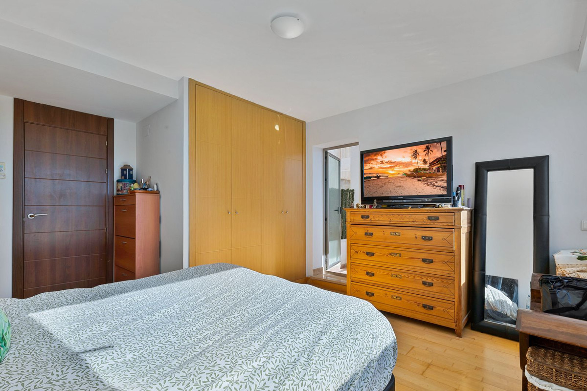 6e33078fa5fa23969c048cab0fb69ea3 - 13