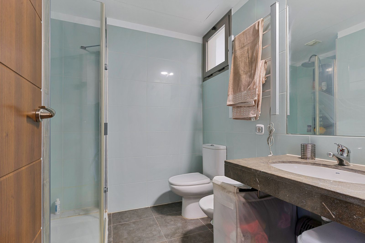 6e33078fa5fa23969c048cab0fb69ea3 - 19