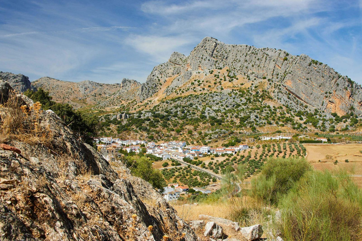 6fecd49c284a2658e4c317f6578e4eac - 3