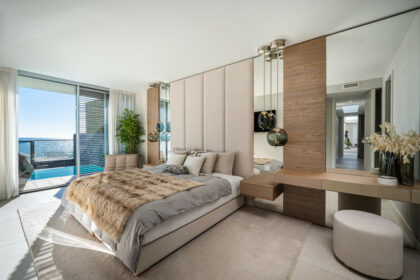 71e36293072cf374efc13333ba4e2f0c - 18