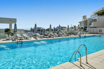 726ca91e7e0d4854bce80f029334b43b - 12